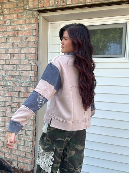 The Nashville Pullover