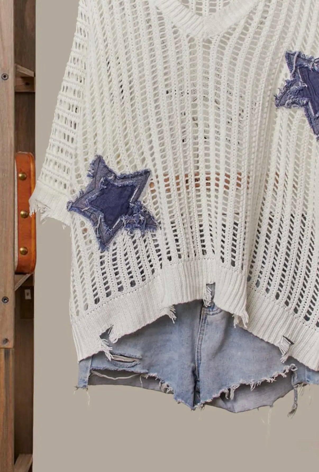 Distressed Star Knit Pullover