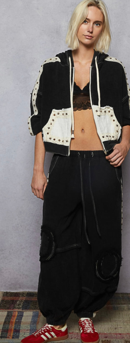 Lunar Nomad Set (Black)