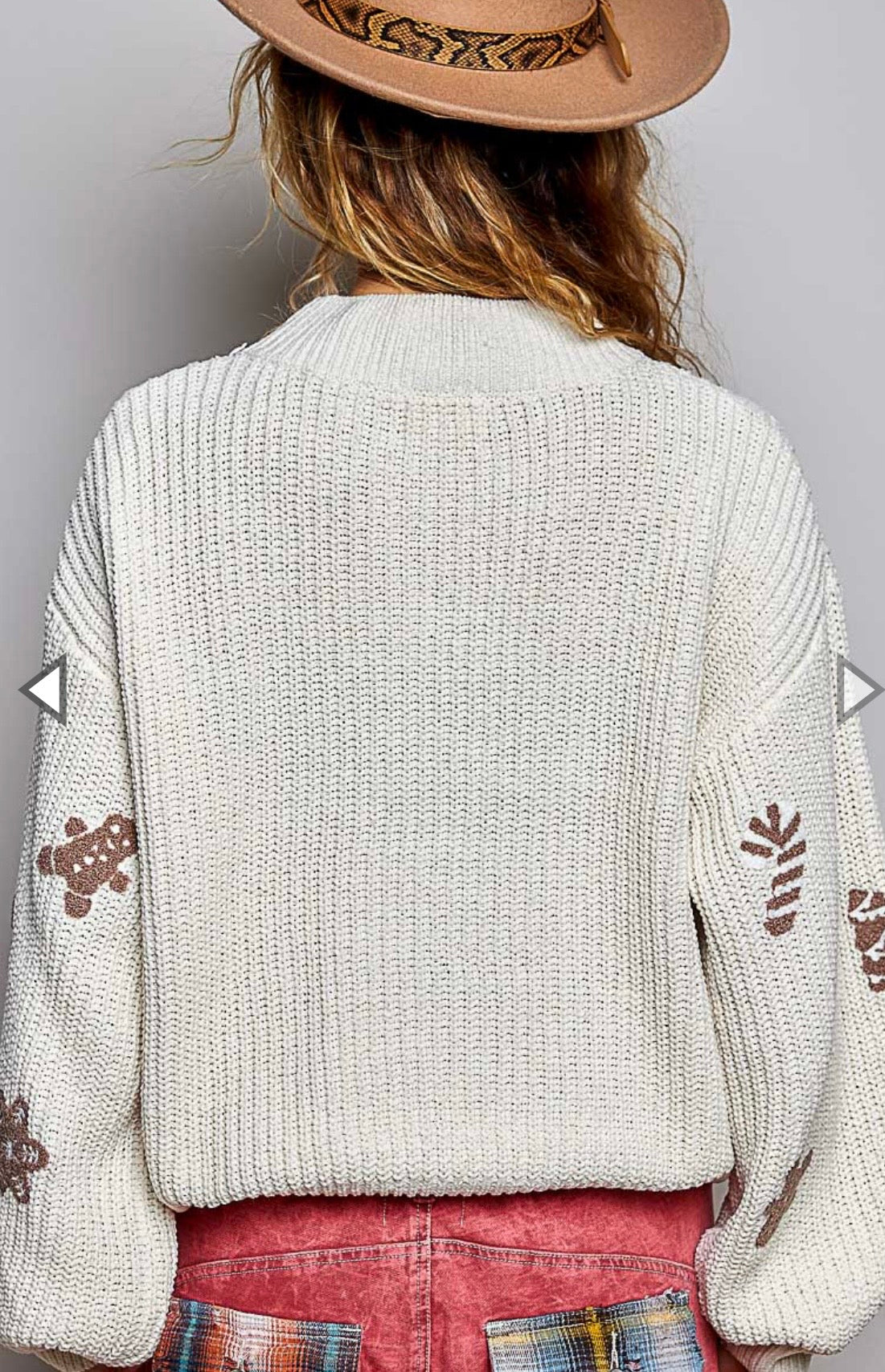 The Most Aesthetic Holiday Sweater