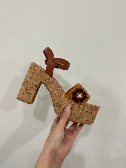 That 70s Shoe