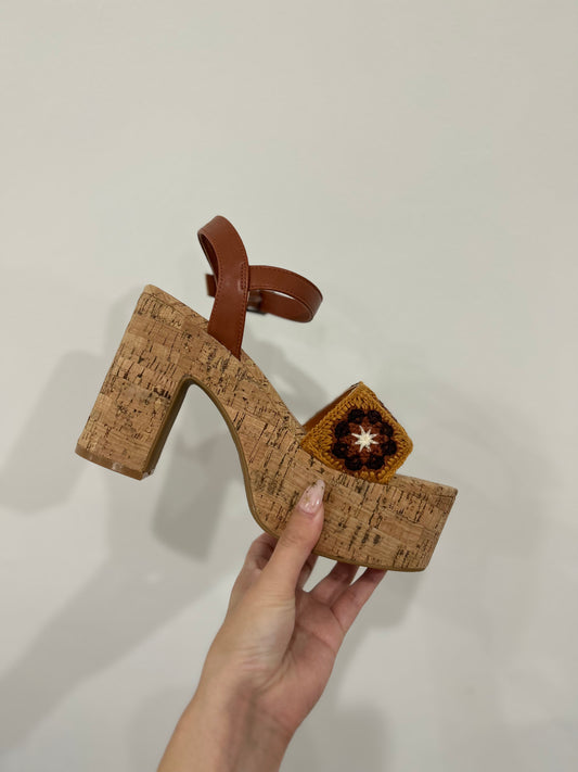 That 70s Shoe