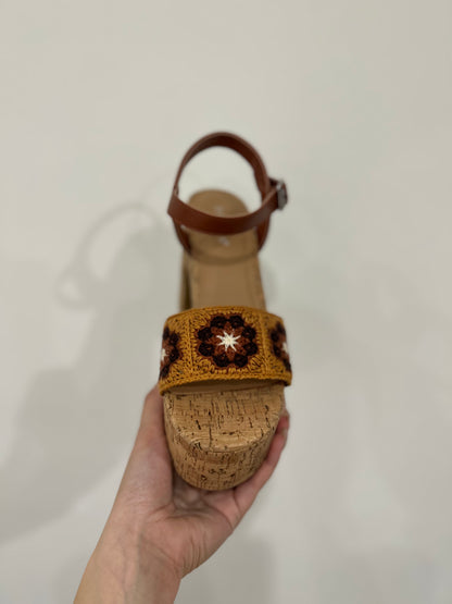 That 70s Shoe