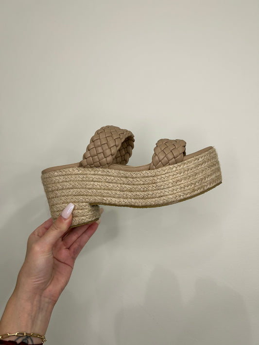 The Nikki Wedge