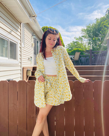 Yellow Daisies 2-Piece Short Set