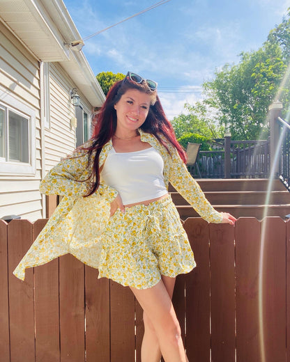 Yellow Daisies 2-Piece Short Set